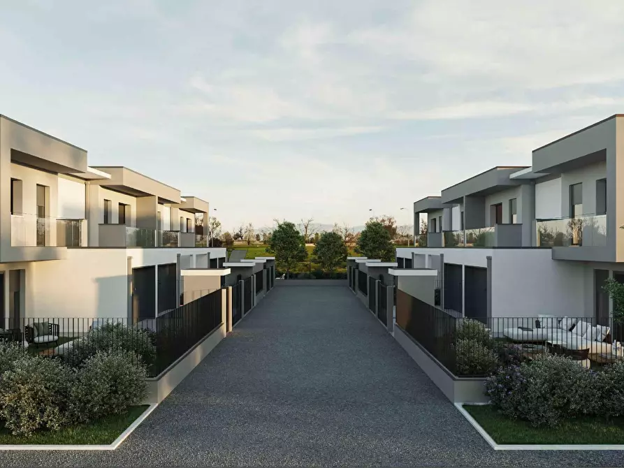 casa indipendente in vendita a Nerviano