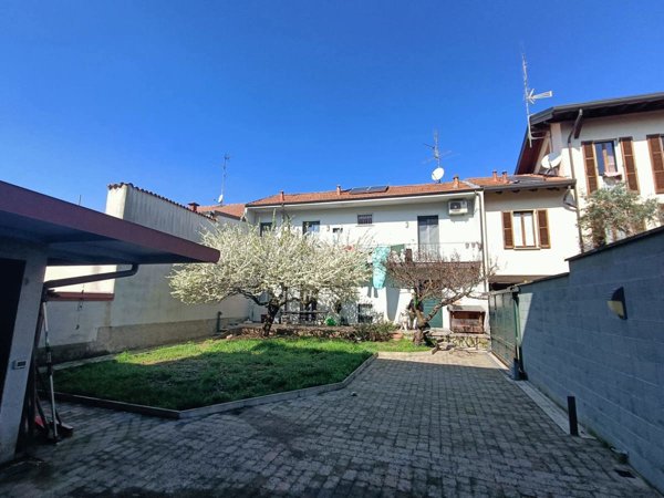 casa indipendente in vendita a Nerviano