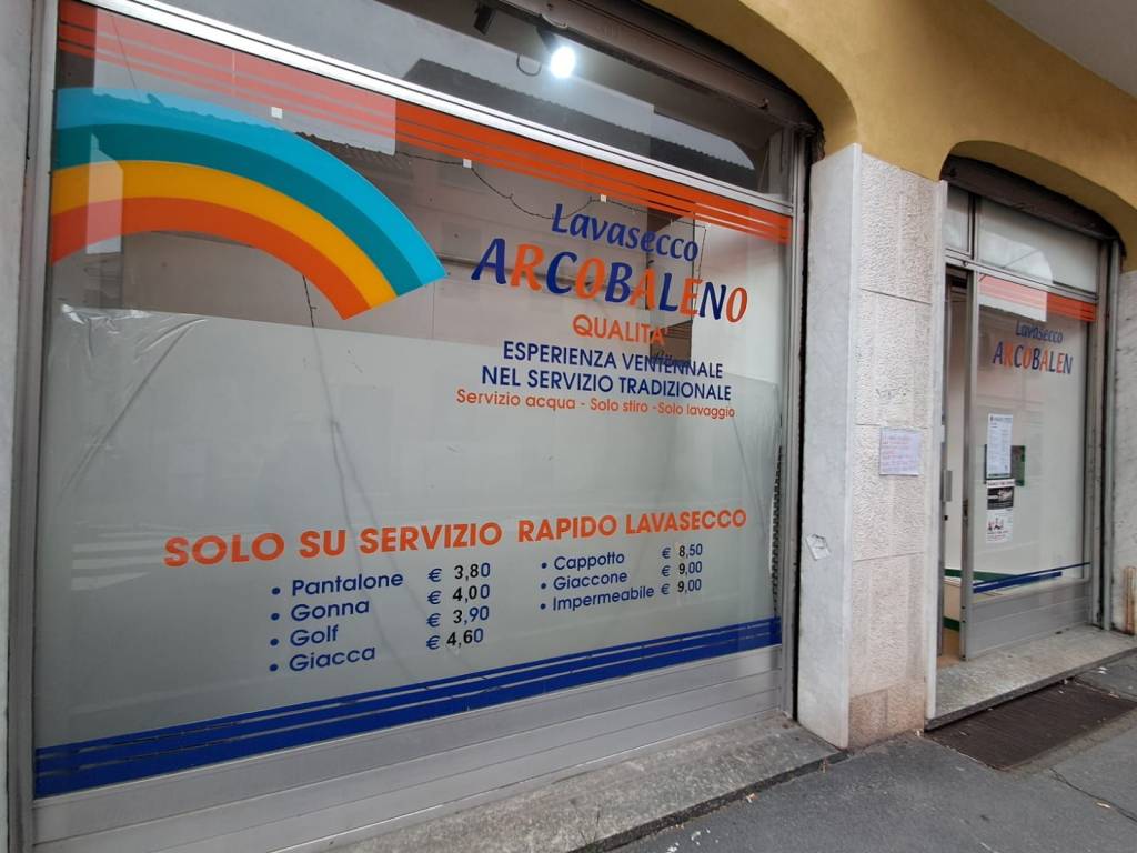 negozio in vendita a Nerviano