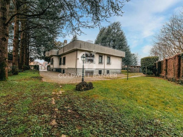 casa indipendente in vendita a Nerviano