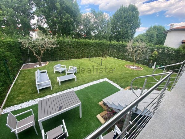 casa indipendente in vendita a Nerviano