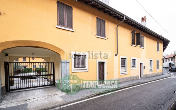 appartamento in vendita a Nerviano in zona Sant'Ilario