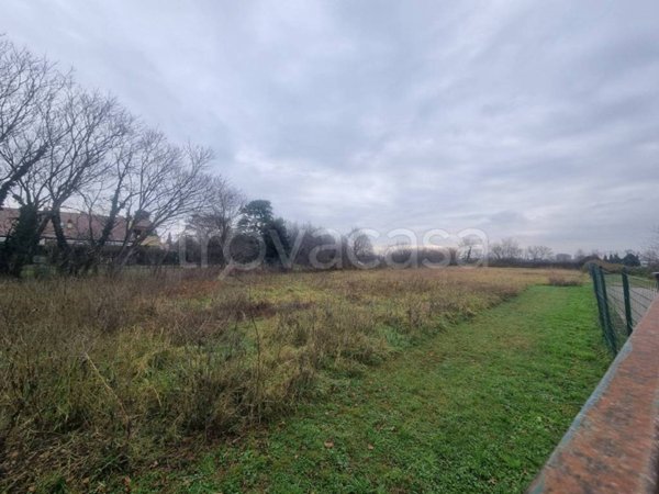 terreno edificabile in vendita a Nerviano