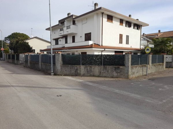 casa indipendente in vendita a Nerviano