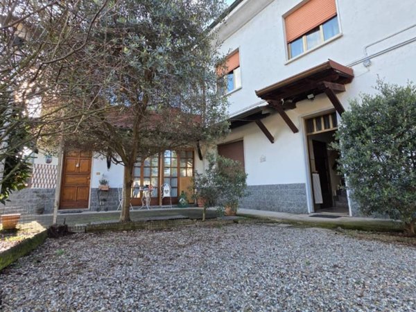 casa indipendente in vendita a Nerviano