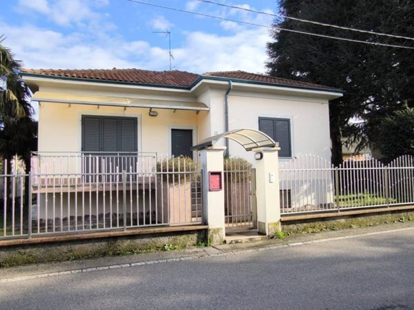 casa indipendente in vendita a Nerviano