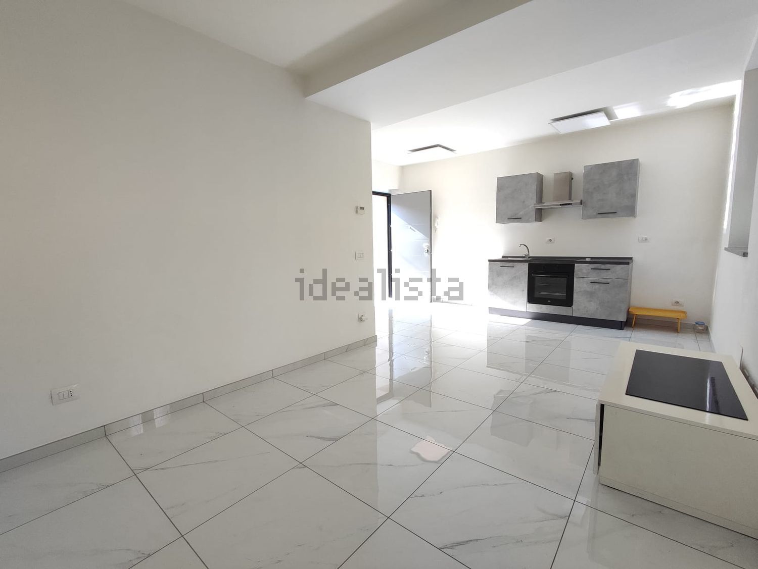 appartamento in vendita a Nerviano in zona Garbatola