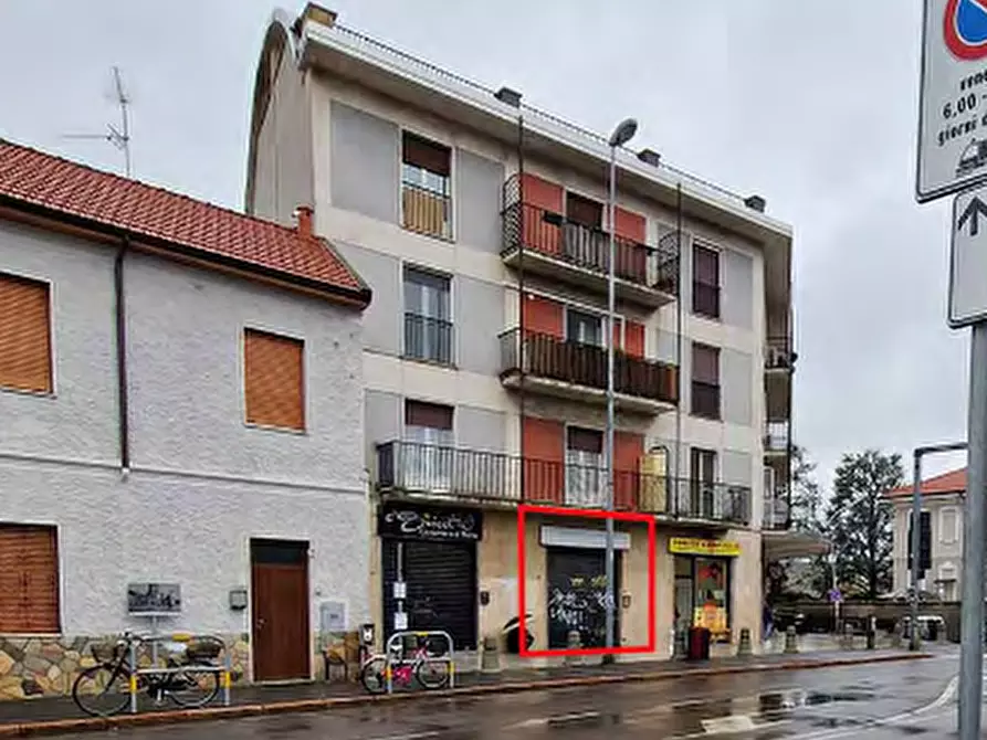 negozio in vendita a Nerviano