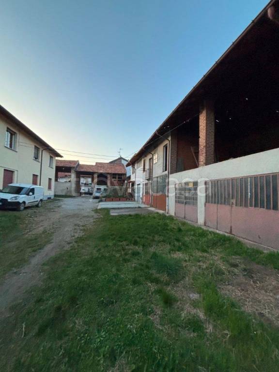appartamento in vendita a Nerviano in zona Garbatola