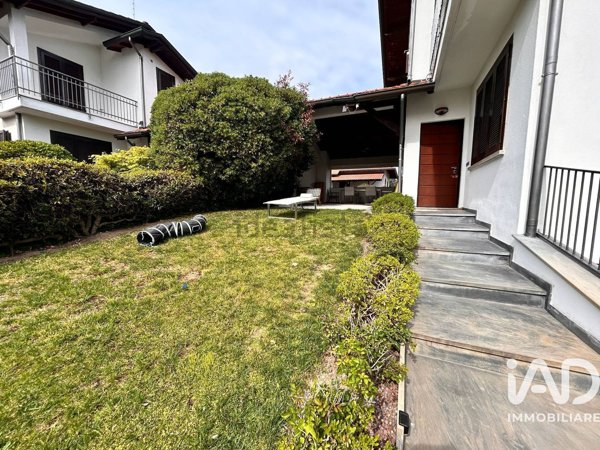 casa indipendente in vendita a Nerviano