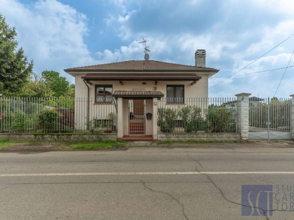casa indipendente in vendita a Nerviano