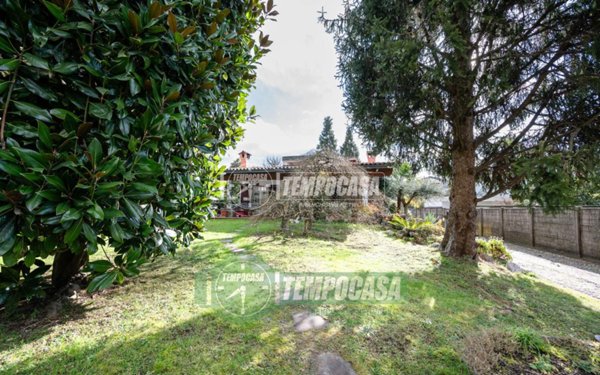 casa indipendente in vendita a Nerviano
