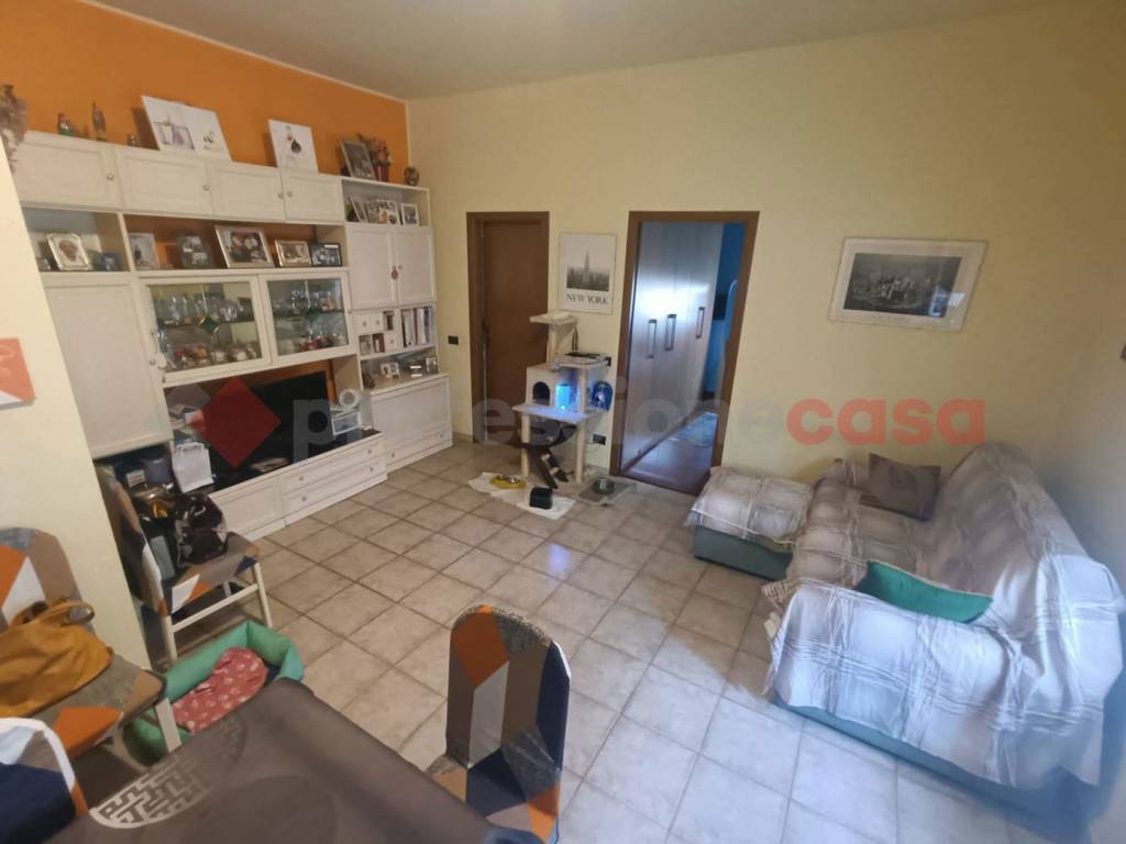 appartamento in vendita a Nerviano in zona Villanova