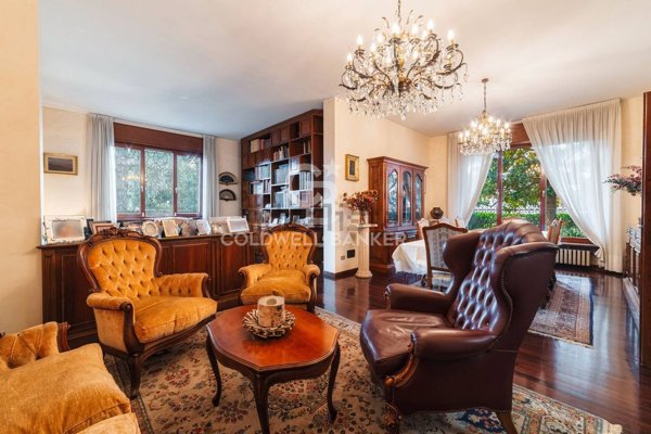 casa indipendente in vendita a Nerviano in zona Villanova