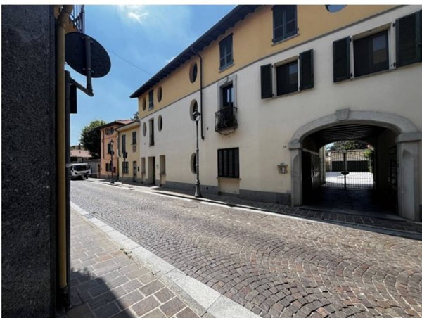 appartamento in vendita a Nerviano in zona Villanova