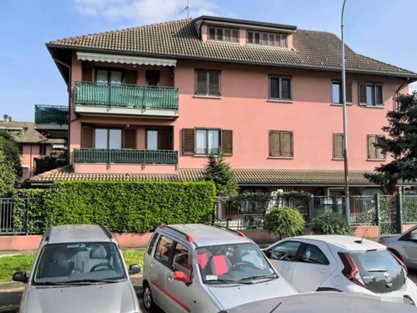 appartamento in vendita a Nerviano in zona Villanova