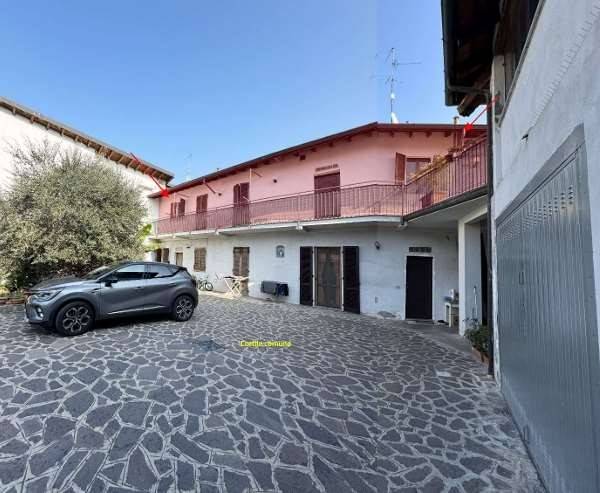 appartamento in vendita a Nerviano in zona Sant'Ilario