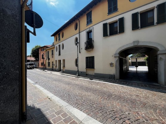 appartamento in vendita a Nerviano in zona Villanova