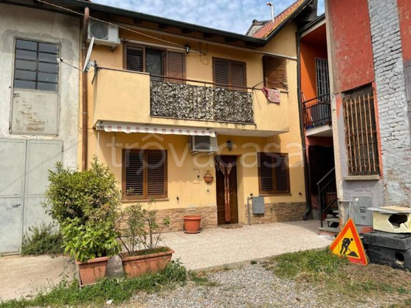 appartamento in vendita a Nerviano in zona Villanova