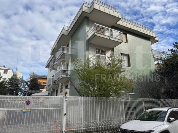 appartamento in vendita a Novate Milanese