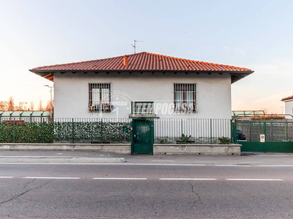 casa indipendente in vendita a Novate Milanese
