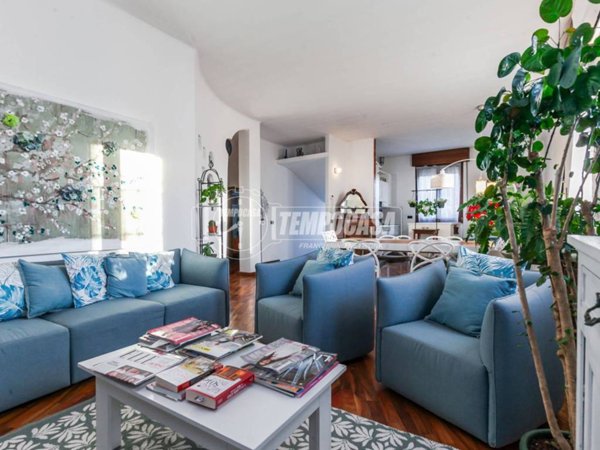 casa indipendente in vendita a Novate Milanese