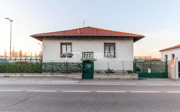 casa indipendente in vendita a Novate Milanese