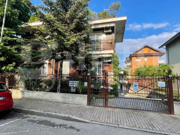 appartamento in vendita a Novate Milanese