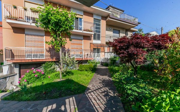 appartamento in vendita a Novate Milanese