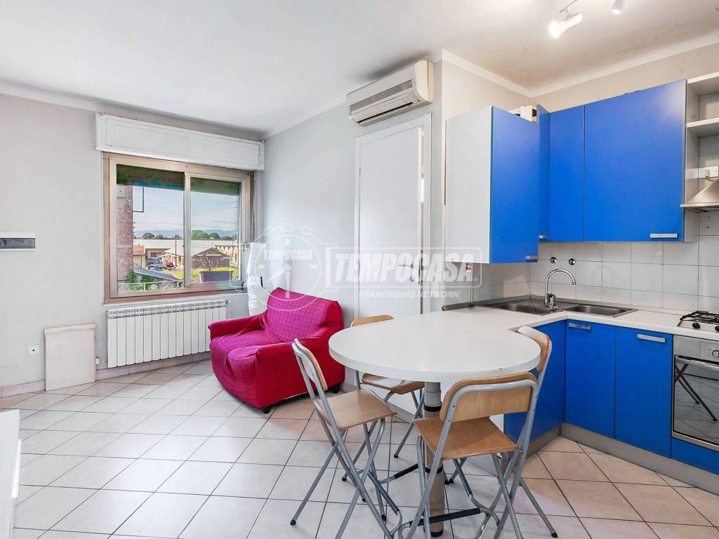 appartamento in vendita a Novate Milanese