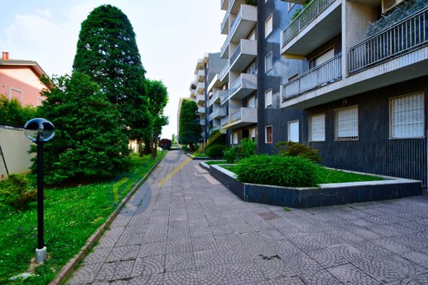 appartamento in vendita a Novate Milanese