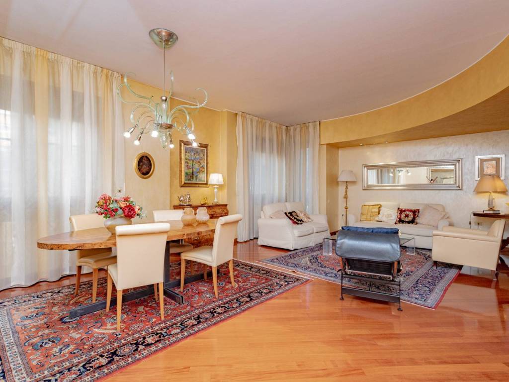 appartamento in vendita a Novate Milanese