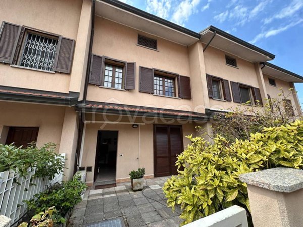 casa indipendente in vendita a Novate Milanese