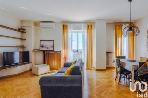 appartamento in vendita a Novate Milanese
