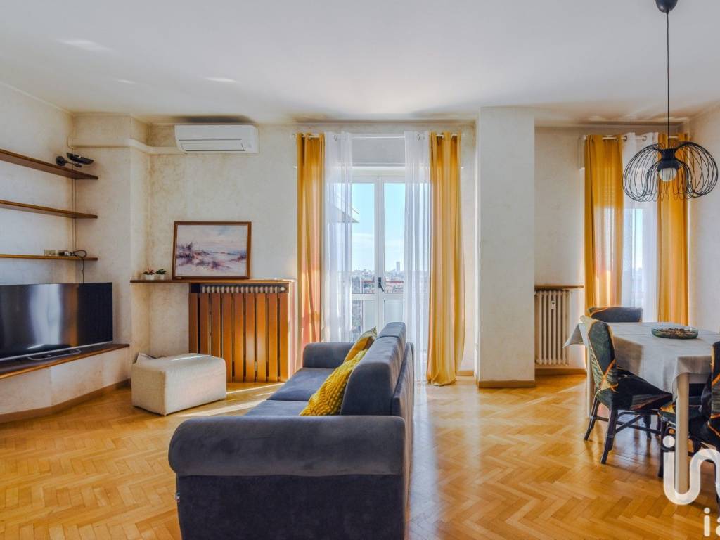 appartamento in vendita a Novate Milanese