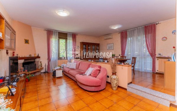 casa indipendente in vendita a Novate Milanese