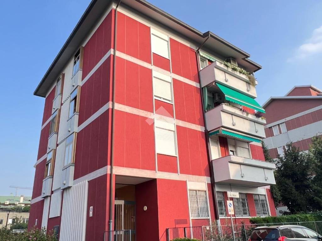 appartamento in vendita a Novate Milanese
