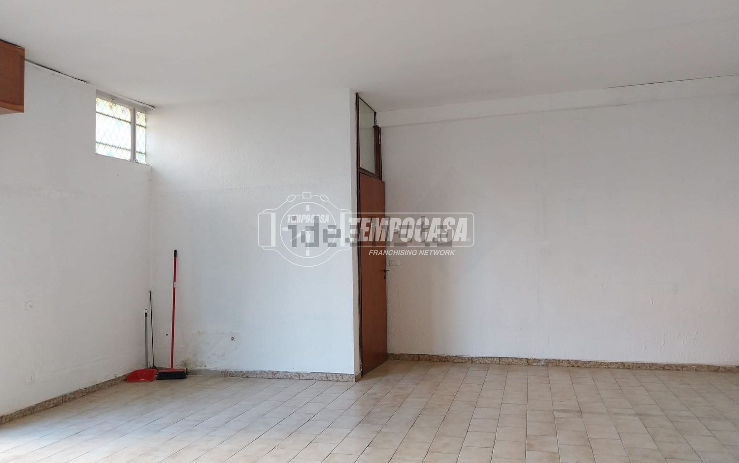 negozio in vendita a Novate Milanese