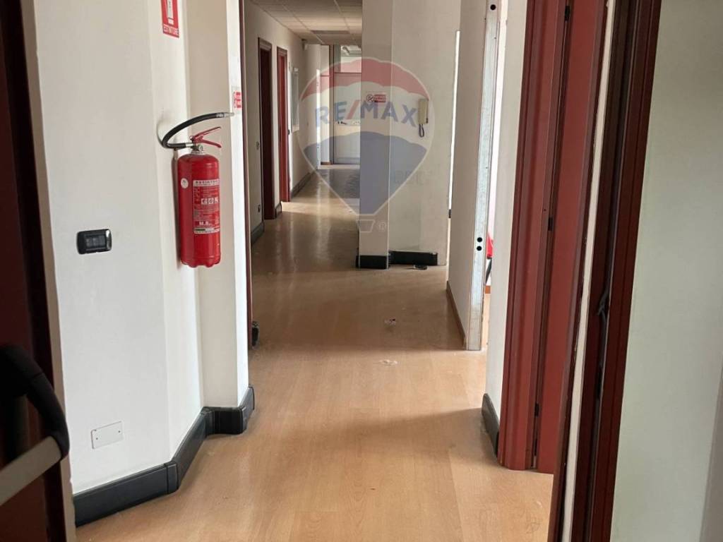 negozio in vendita a Novate Milanese