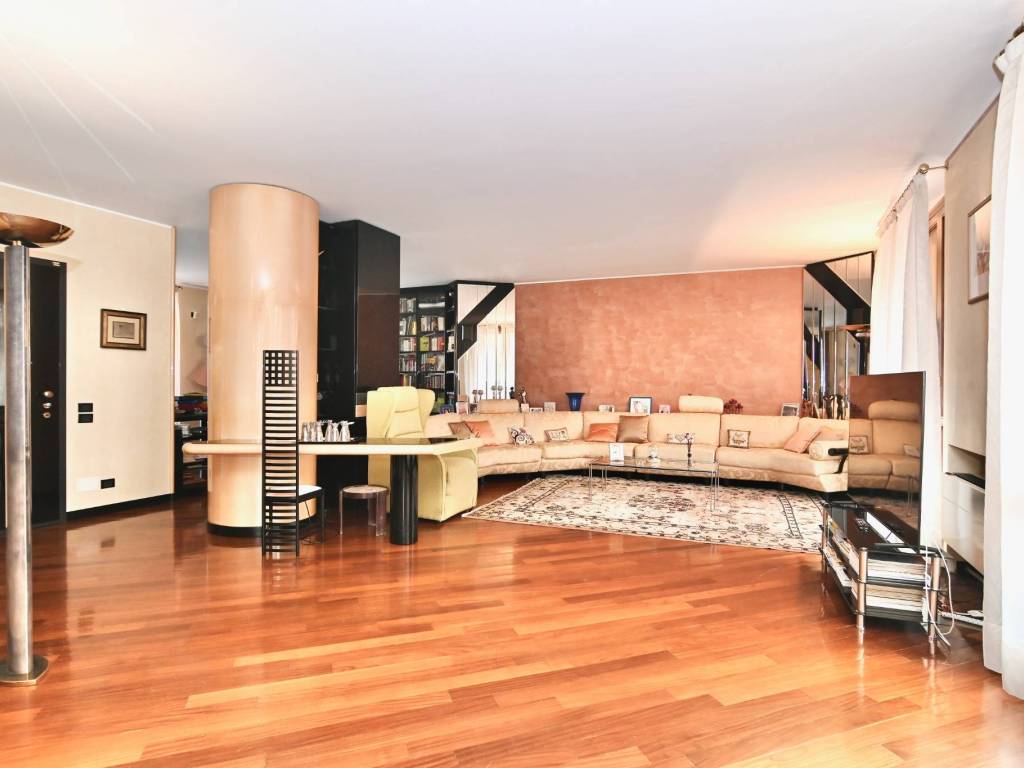 appartamento in vendita a Novate Milanese