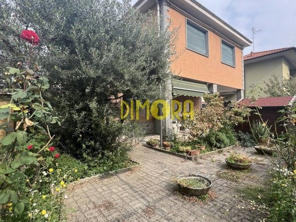 casa indipendente in vendita a Novate Milanese