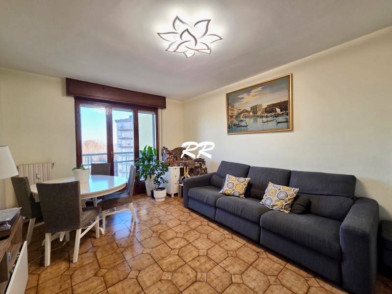 appartamento in vendita a Novate Milanese