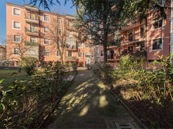 appartamento in vendita a Novate Milanese