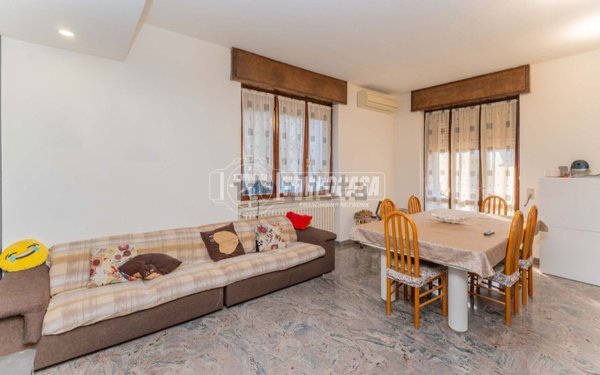 appartamento in vendita a Novate Milanese