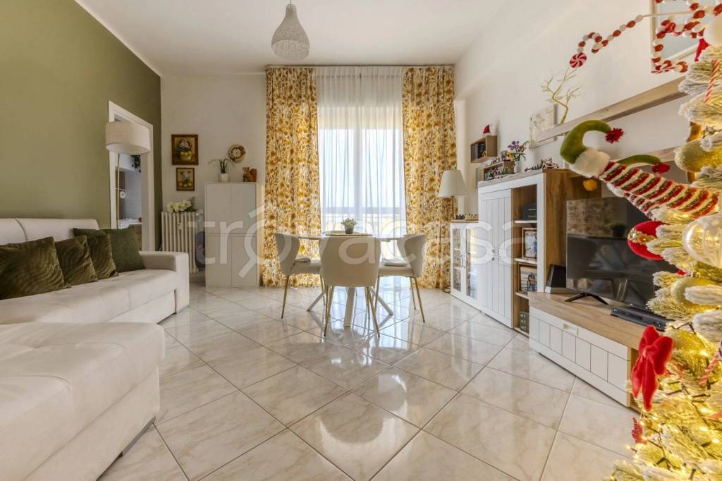 appartamento in vendita a Novate Milanese