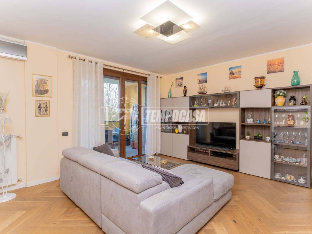 appartamento in vendita a Novate Milanese
