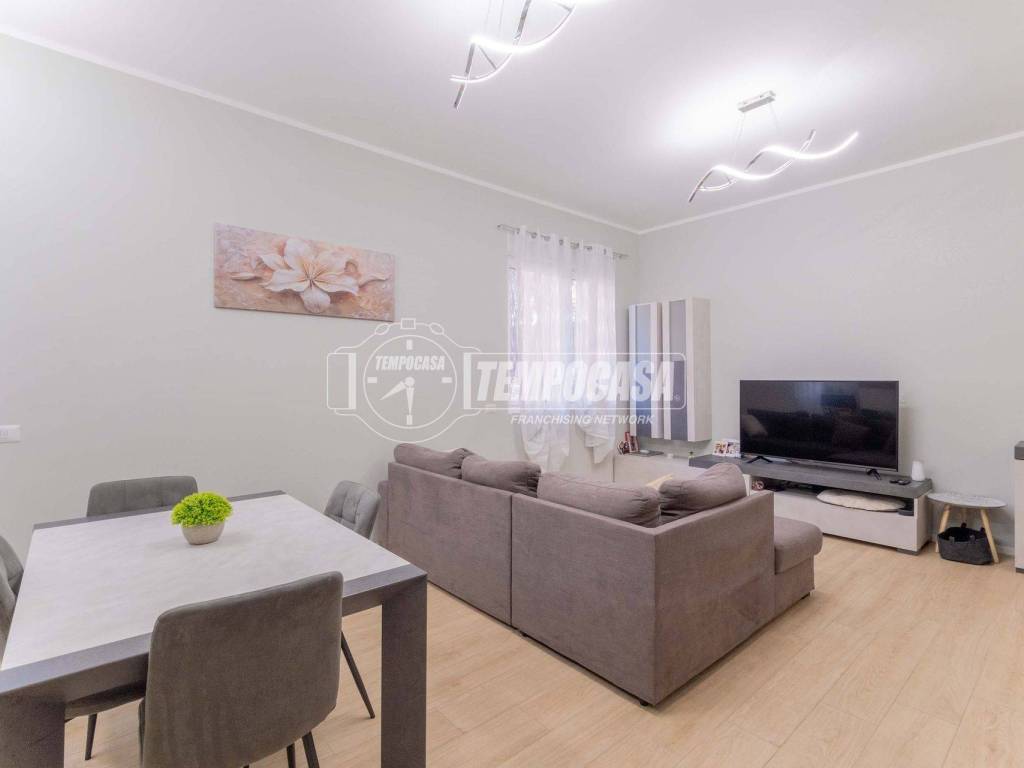 appartamento in vendita a Novate Milanese