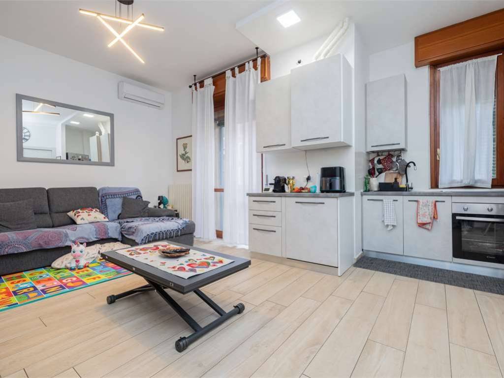 appartamento in vendita a Novate Milanese