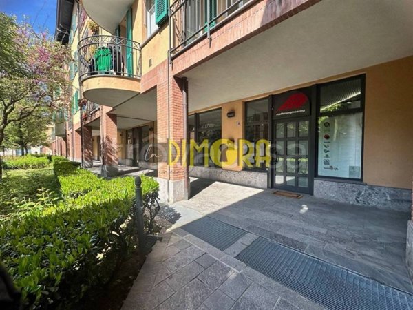 negozio in vendita a Novate Milanese