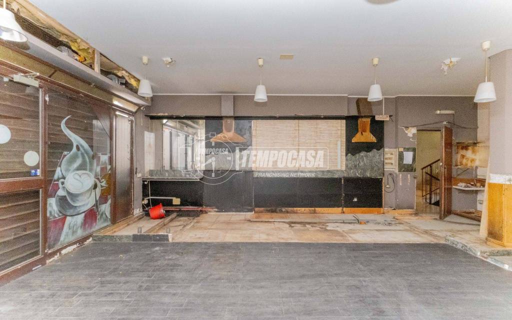 negozio in vendita a Novate Milanese